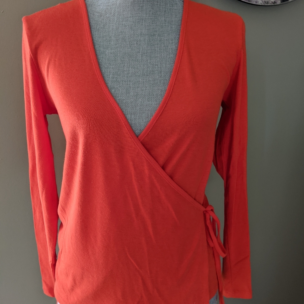 Banana Republic wrap top Sm